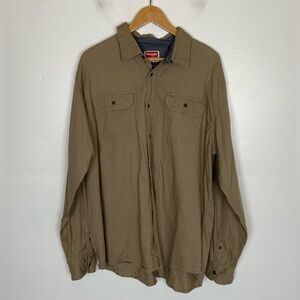 Wrangler Comfort Flex Men's Shirt Size XL Khaki Shacklet Cotton Front Pocket